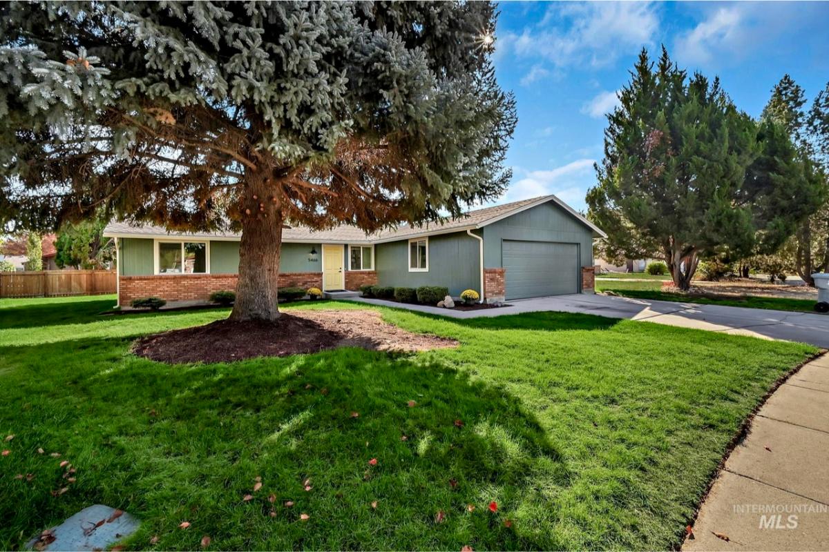 3-Bedroom Home with Workshop Space and 2-Car Garage Space