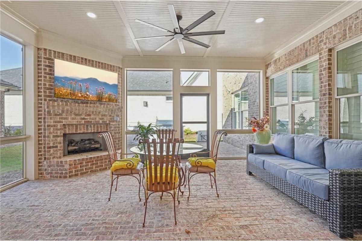 Screened Porch