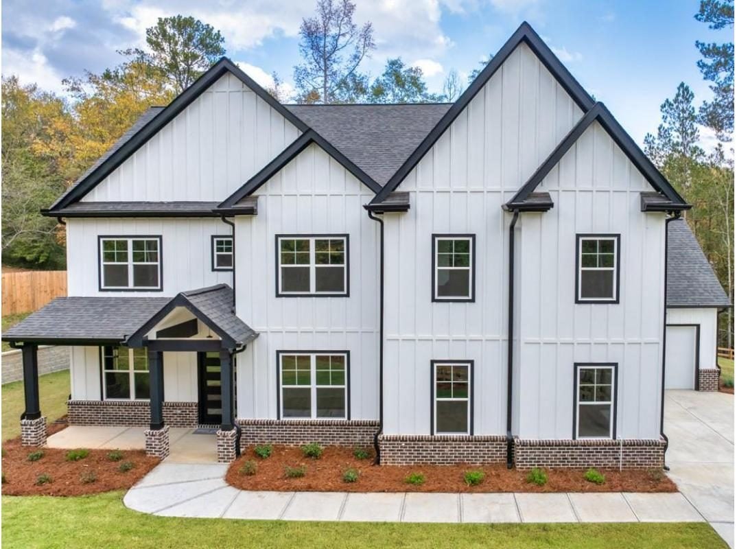 5-Bedroom Estate with In-Law Suite and Covered Patio 