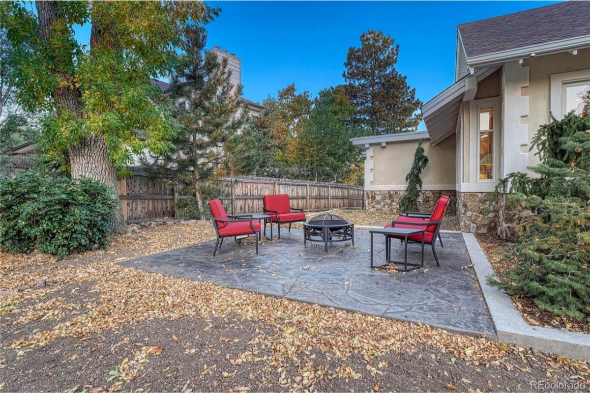 Outdoor Fireplace