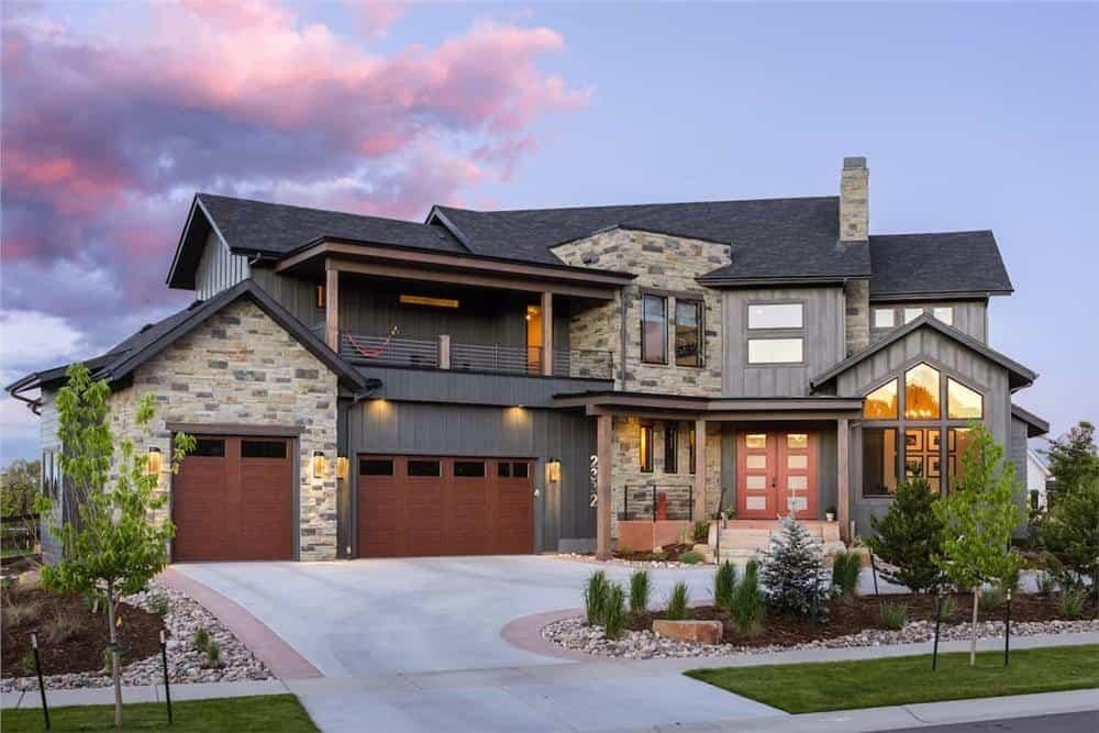 Check Out the Striking Stone Facade on This Modern Craftsman Home