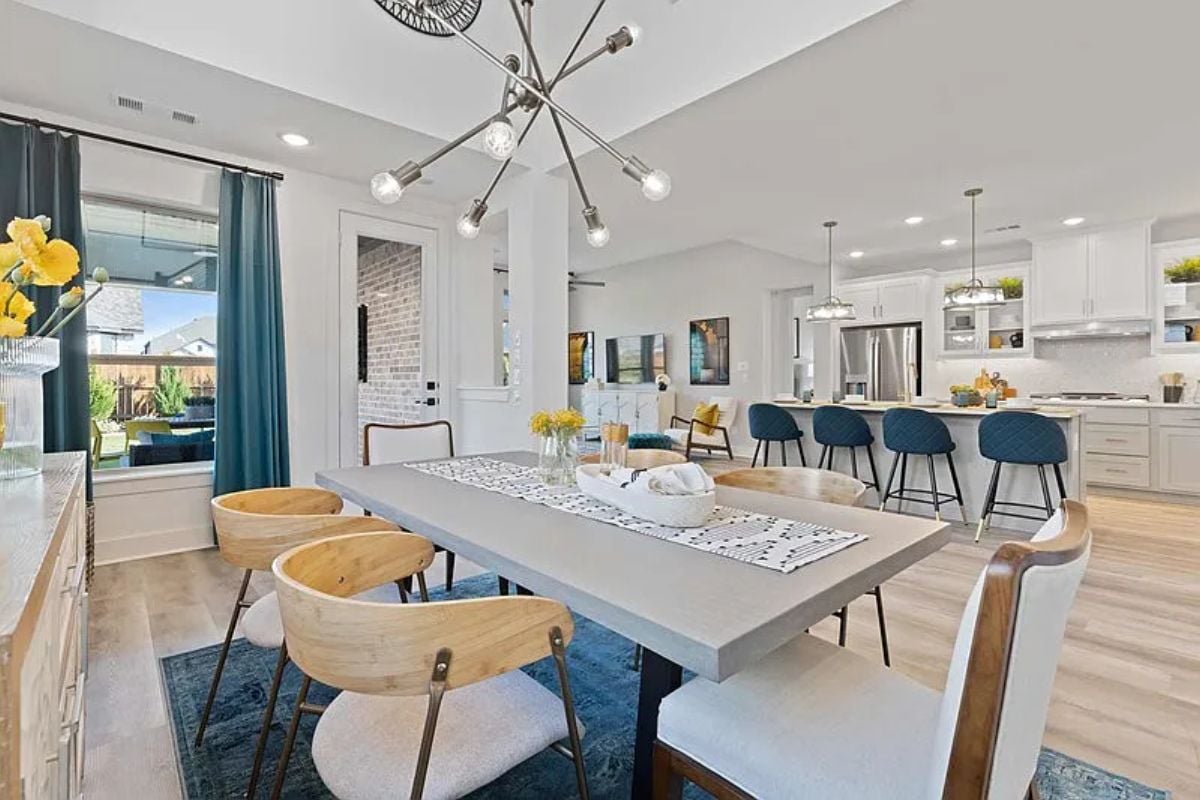Dining room