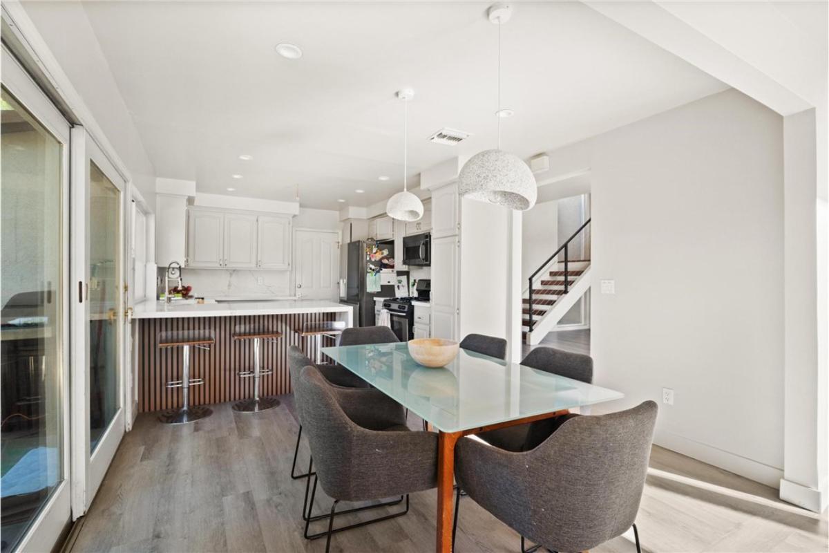 Breakfast Nook