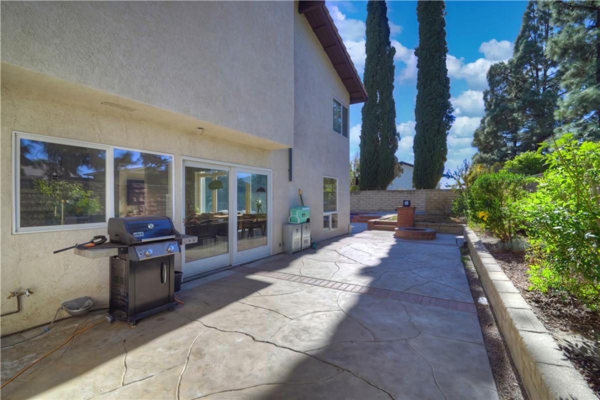 Outdoor Entertainment Area