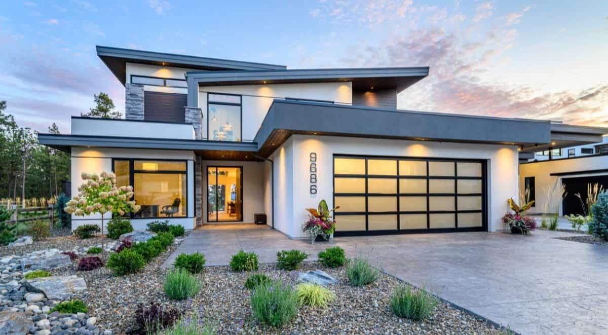 Modern Marvel with Sleek Geometric Lines and Expansive Windows
