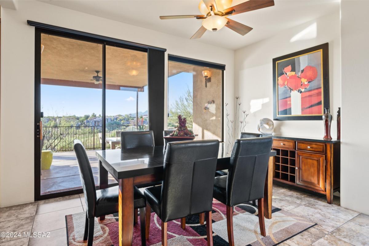 Breakfast Nook
