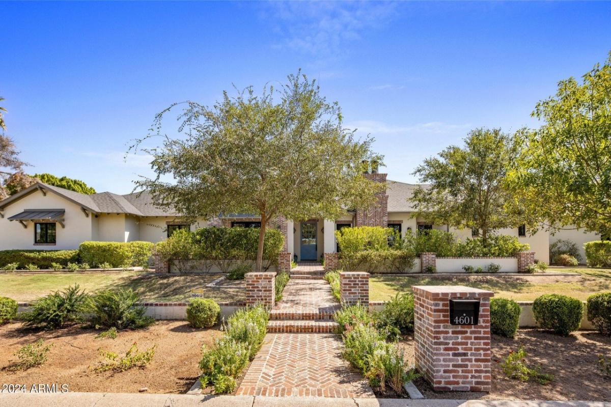 5-Bedroom Estate with Outdoor Living Room and Workshop