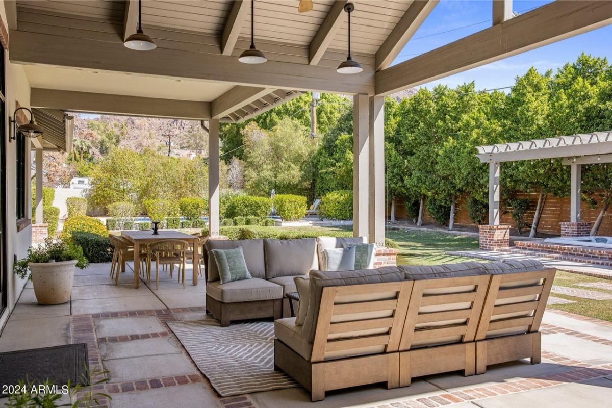 Outdoor Living Space