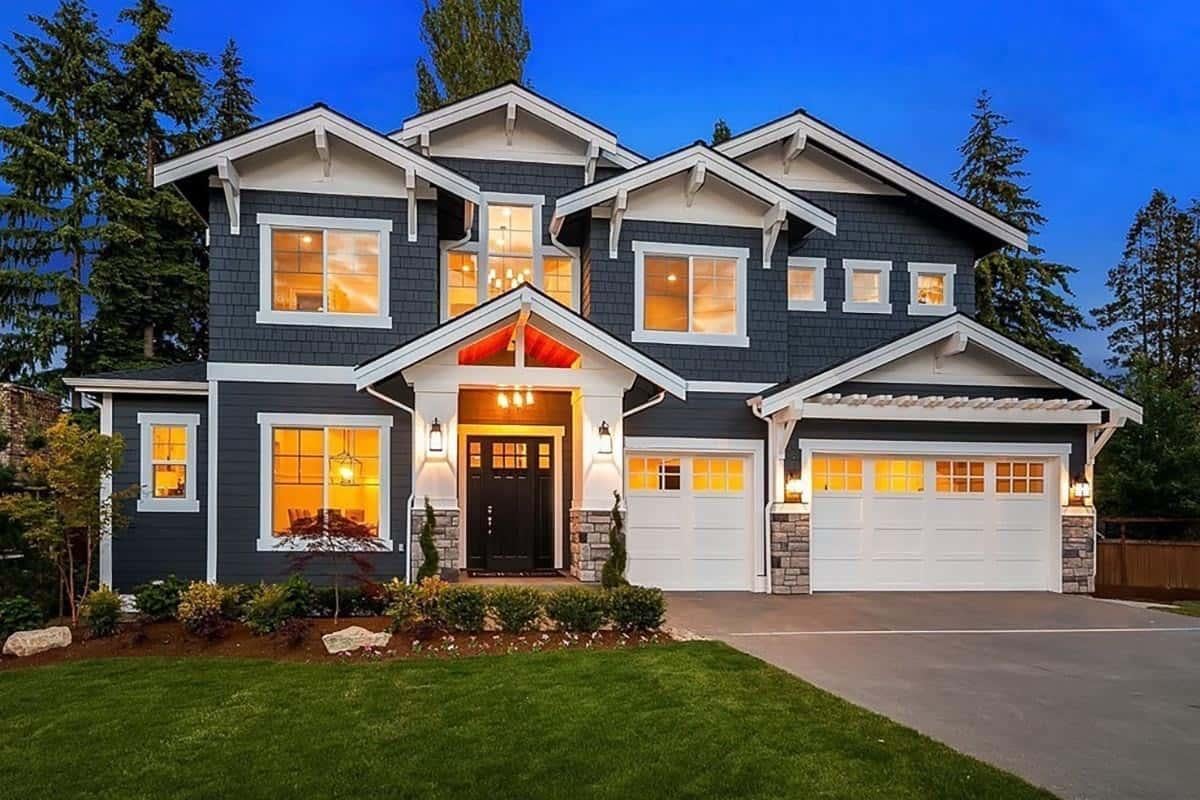 Craftsman Facade with Striking Symmetrical Gables