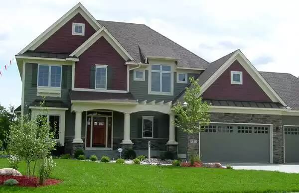 Traditional-Style Bayfield Home with 3-Car Garage and 4 Bedrooms (Floor Plan)
