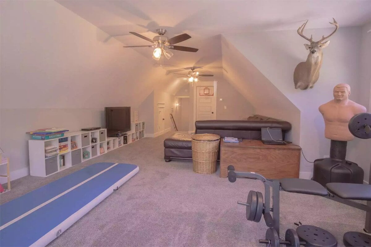Bonus Room