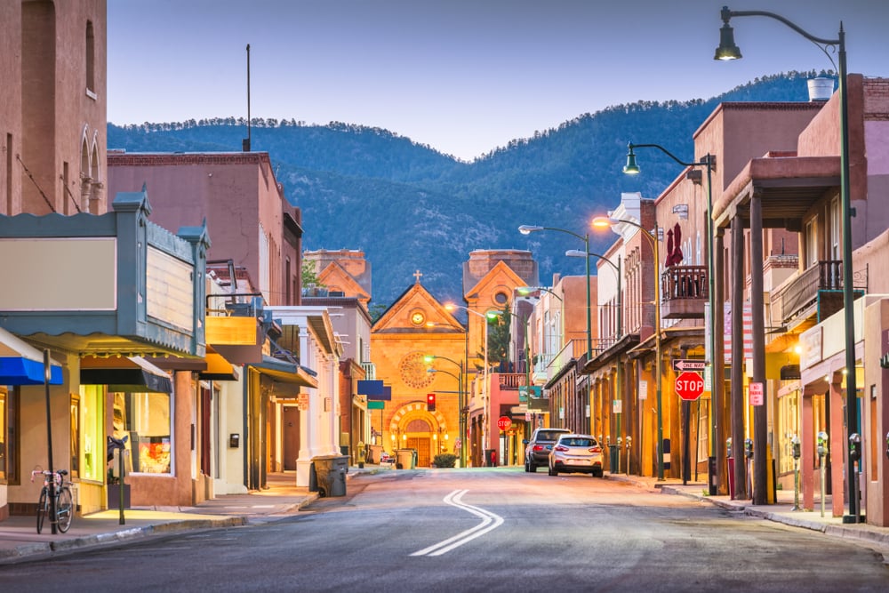 20 Inspiring Small Towns for Artists to Live, Work and Sell Their Art
