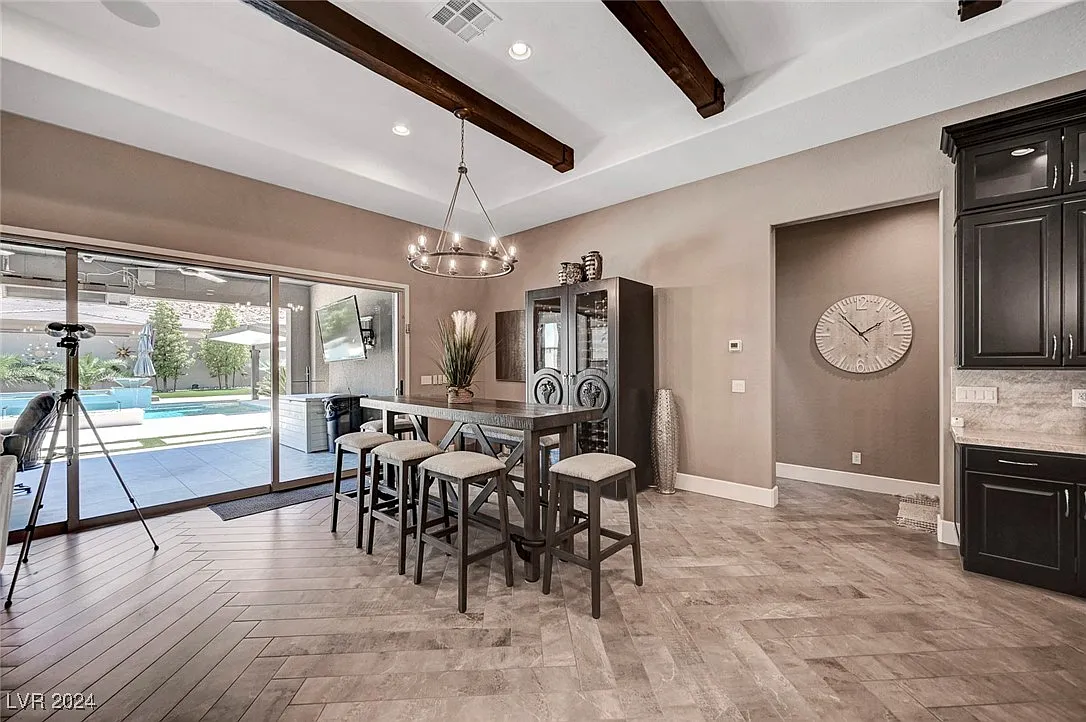 Breakfast Nook