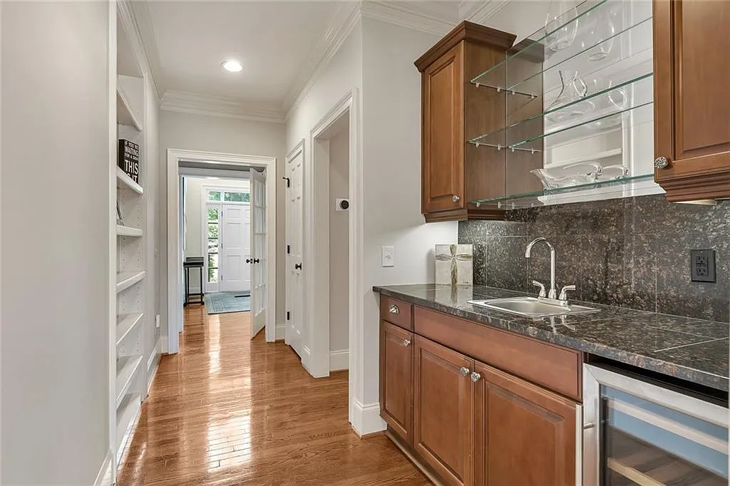 Wet Bar