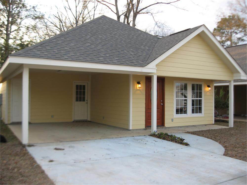 Traditional-Style Home with 3 Bedrooms and Open-Concept Living (Floor Plan)