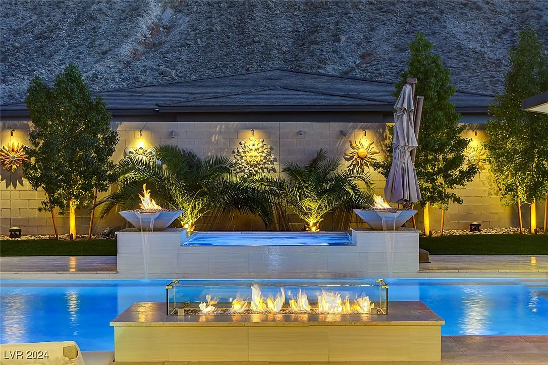 Pool Fire Pit Area