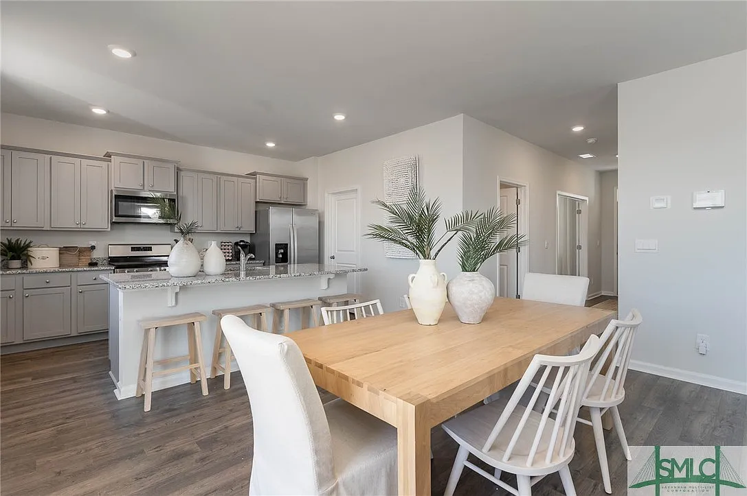 Dining Area and Kitchen