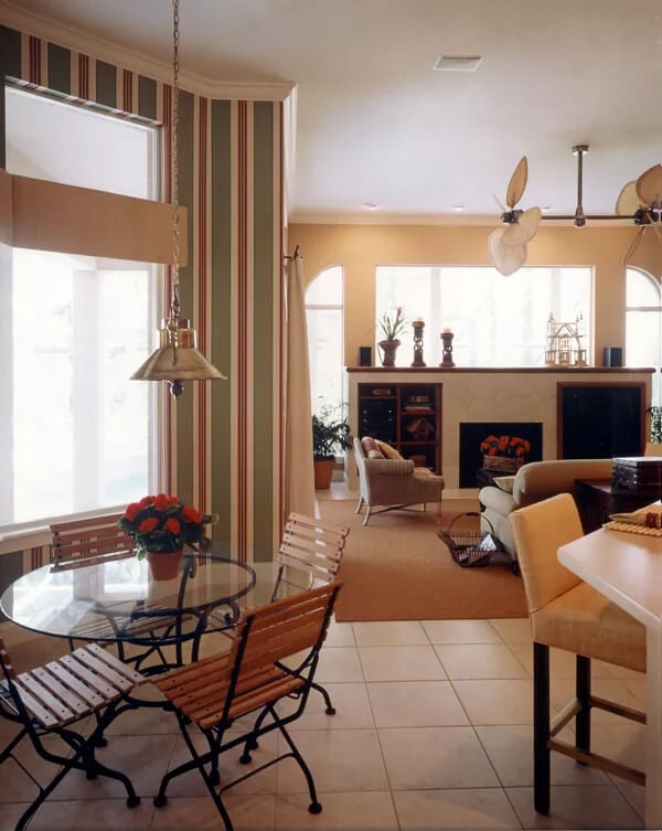 Breakfast Nook