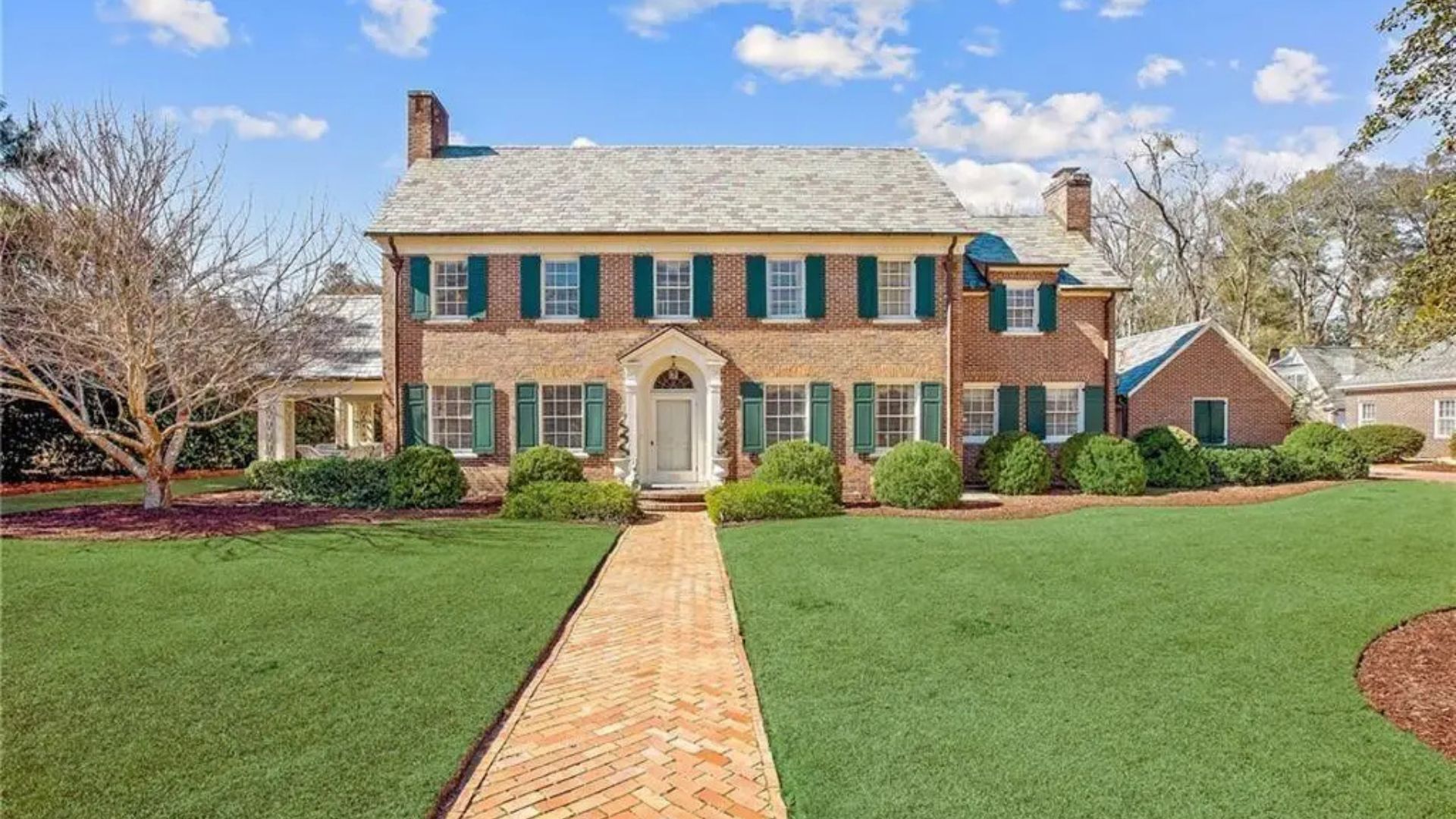 Here’s What $1 Million Will Get You For a House in North Carolina (5 Properties)