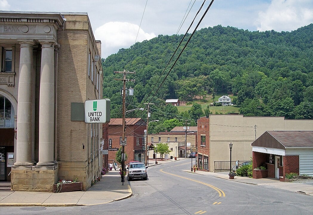 10 Secluded Towns in the Heart of West Virginia’s Allegheny Plateau ...
