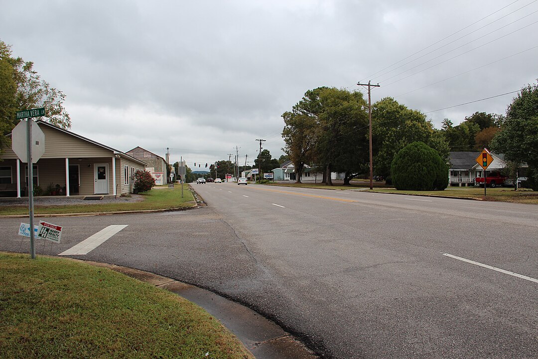 10 Secluded Towns in the Northern Alabama Ridge To Escape To – Home ...