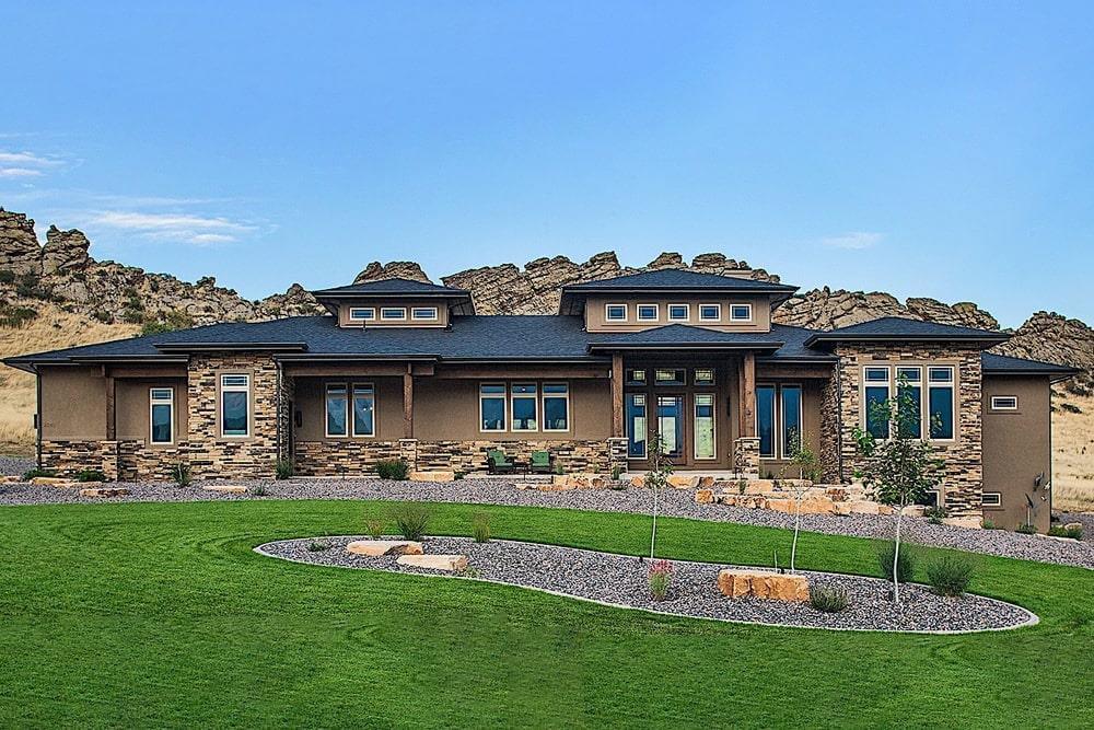 Ranch-Style 4-Bedroom Home for a Corner Lot with Expansive Front Porch and Covered Patio (Floor Plan)