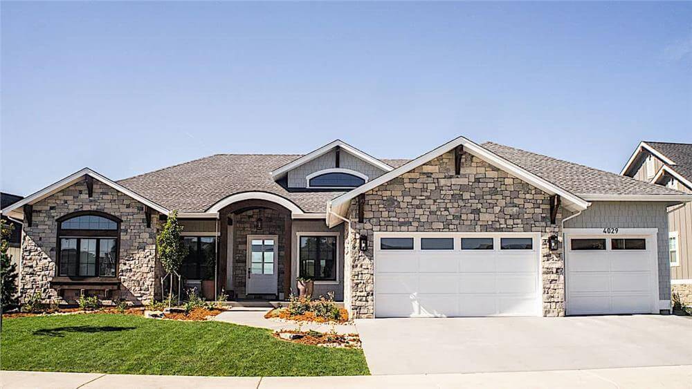 Rustic 4-Bedroom Ranch with Open-Concept Living and 3-Car Garage (Floor Plan)