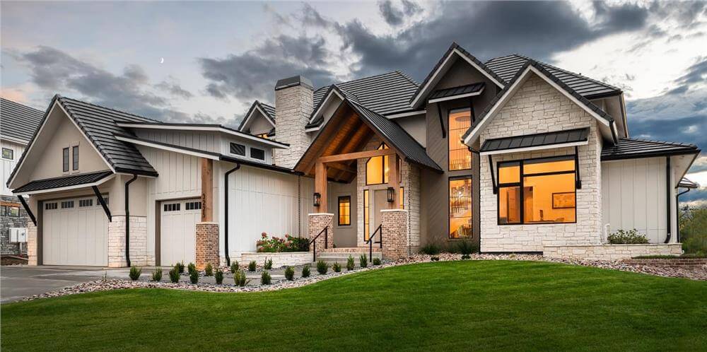 Contemporary-Style 5-Bedroom Home with Balcony and 5-Car Garage (Floor Plan)