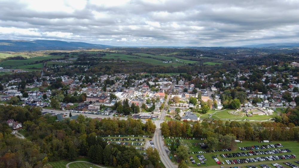 20 of the Best Small Towns with Fascinating Firehouse Museums and Historic Fire Stations