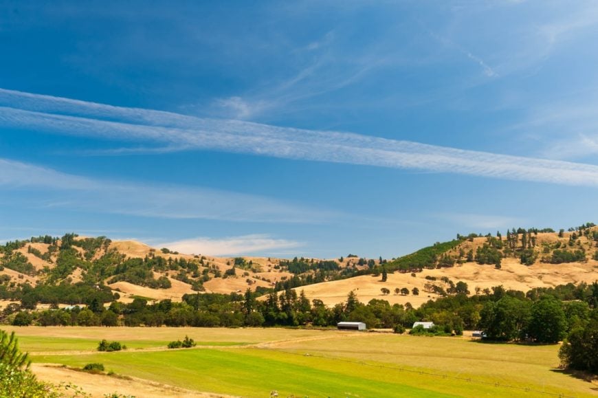 25 Secluded Towns Hidden in Oregon's Dense Western Pine Belt
