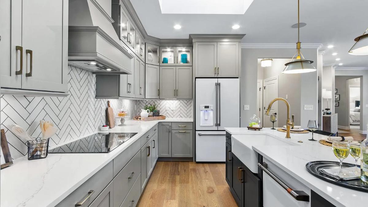 3-Bedroom Modern Home with Courtyard Patio and 2-Car Garage (2,827 Sq. Ft. Floor Plan)
