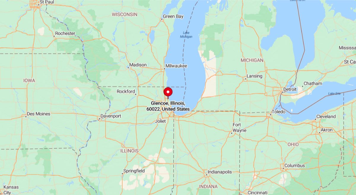 Glencoe, IL 60022, is a prestigious village located along Lake Michigan's scenic North Shore, approximately 20 miles north of downtown Chicago.
