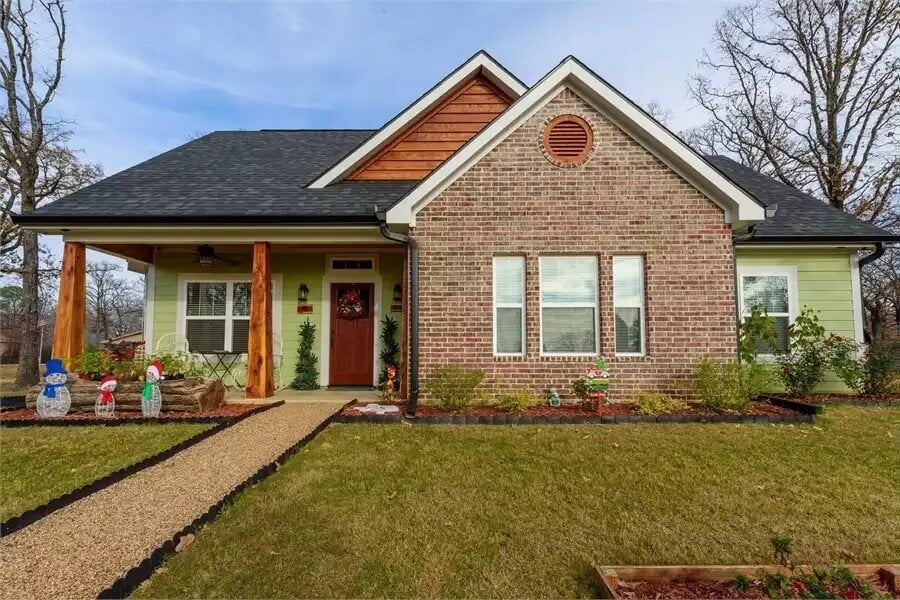 3-Bedroom Somerset Cottage with Front Porch and Open-Concept Living (Floor Plan)
