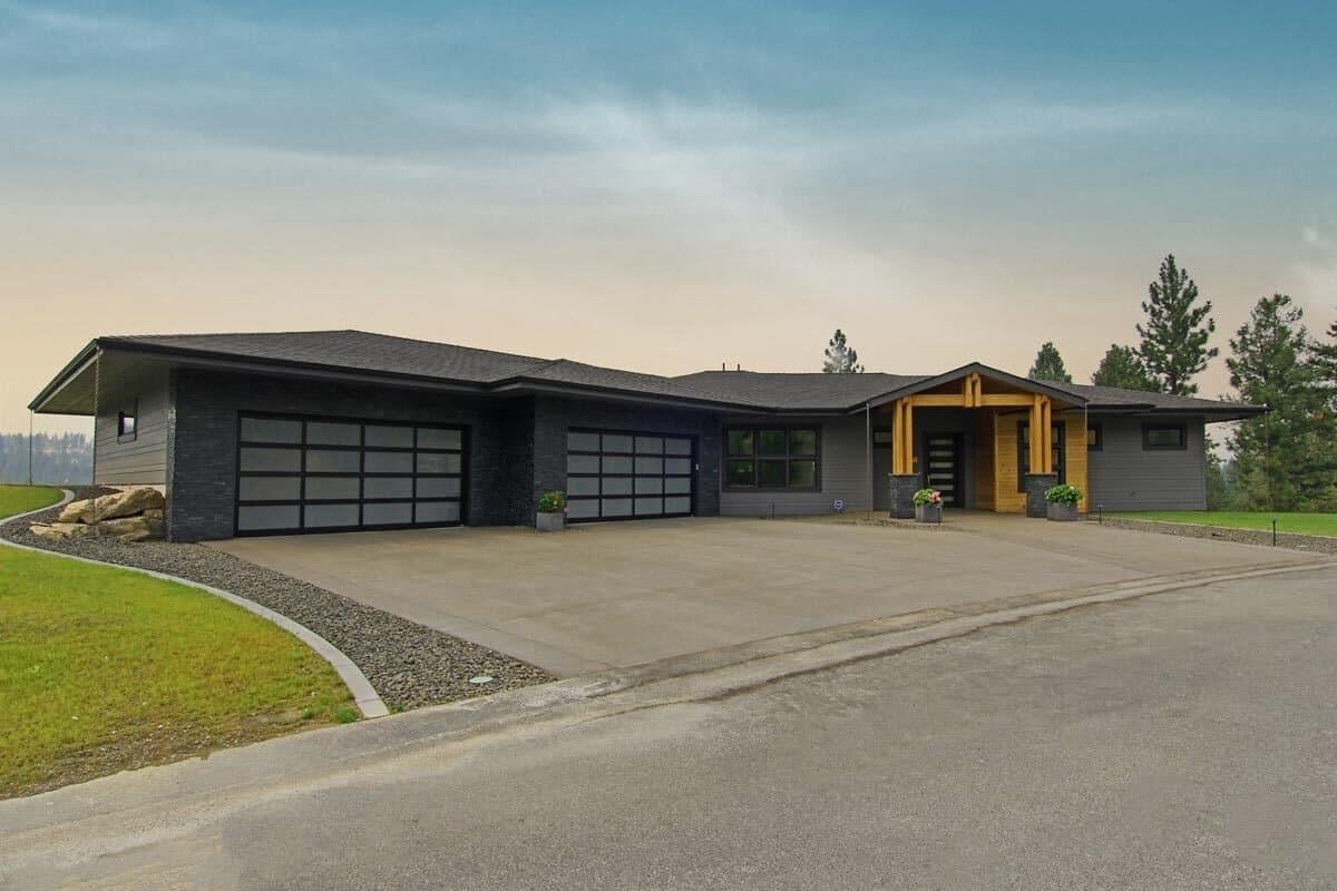Modern Ranch with Striking Wooden Accents