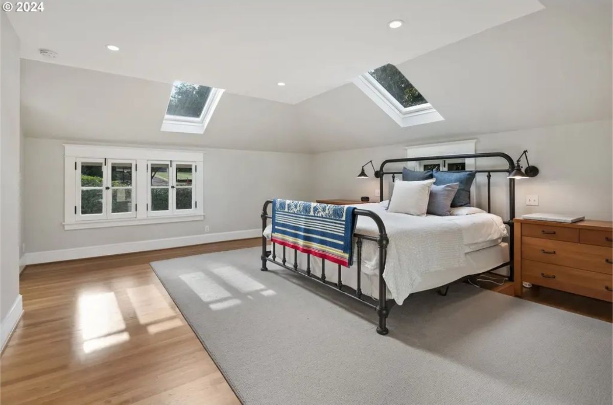 Vaulted ceilings with two skylights that fill the space with natural light.