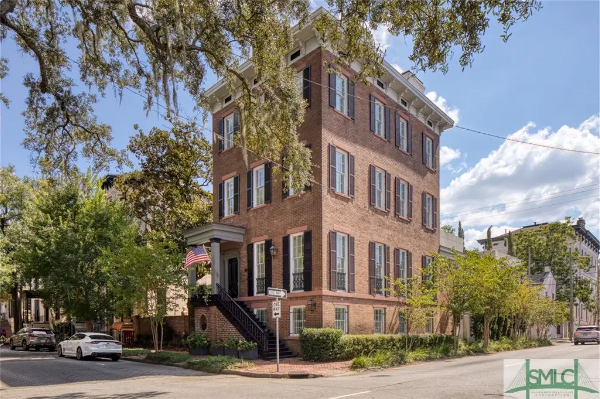 Priced at $6,250,000, this 8,757 sq ft historic home, built in 1872, is located in Downtown Savannah near Forsyth Park. It features 7 bedrooms, 9 bathrooms, and updated kitchens and living spaces, blending historic charm with modern convenience