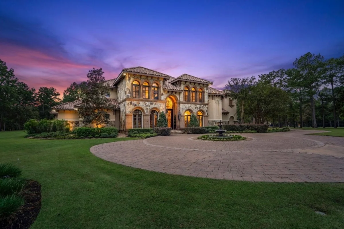 9,518 Sq. Ft. Mansion in Magnolia, TX ($5,475,000)