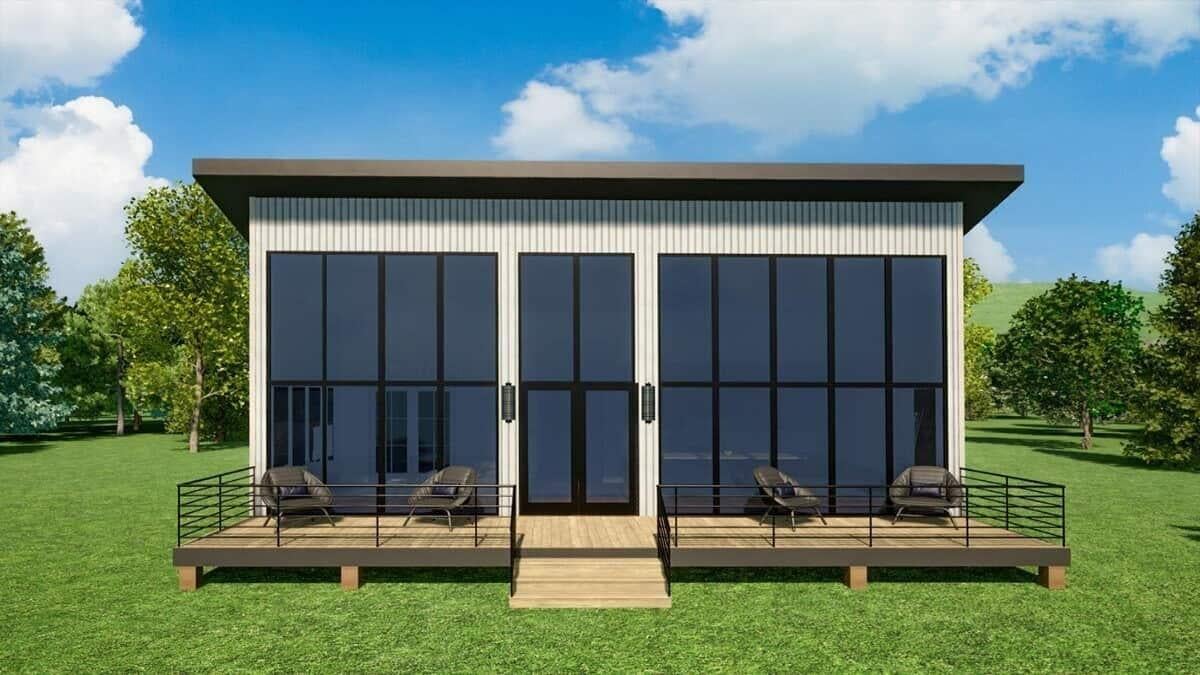 Modern Minimalist Home with Expansive Glass Facade