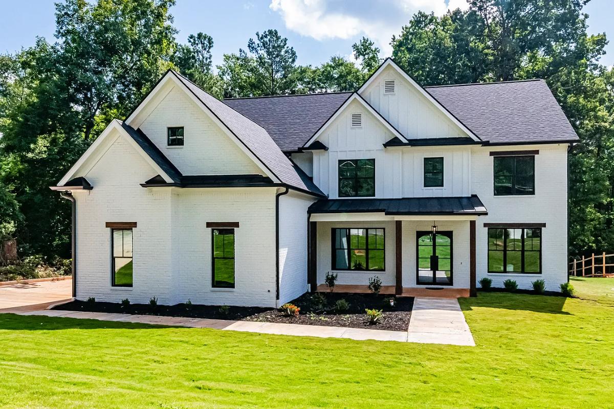 Modern Farmhouse 7-Bedroom Home with Finished Basement and Screened Porch (5,642 Sq. Ft. Floor Plan)