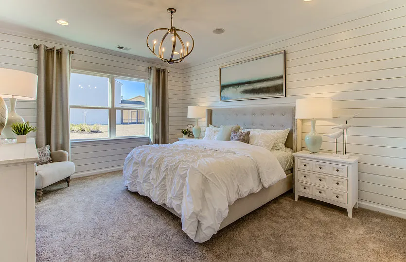 Traditional-Style 3-Bedroom Home with Loft and Flex Room (2,474 Sq. Ft. Floor Plan)