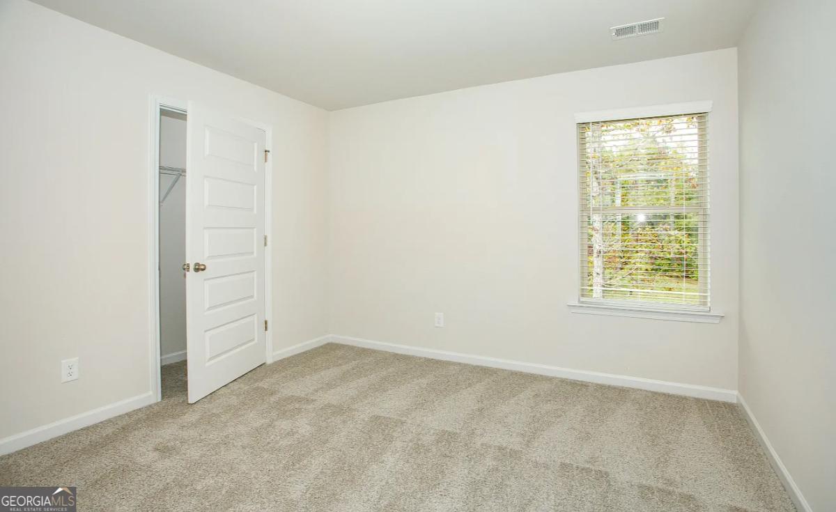 4-Bedroom Craftsman Home with Two-Story Foyer and Covered Back Patio (2,008 Sq. Ft. Floor Plan)