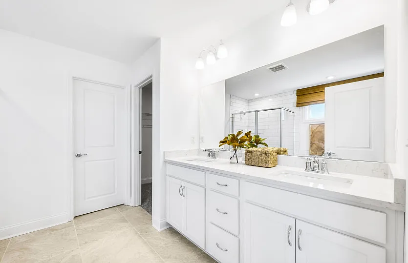 4-Bedroom Traditional-Style Home with Loft and 2-Car Garage (3,657 Sq. Ft. Floor Plan)