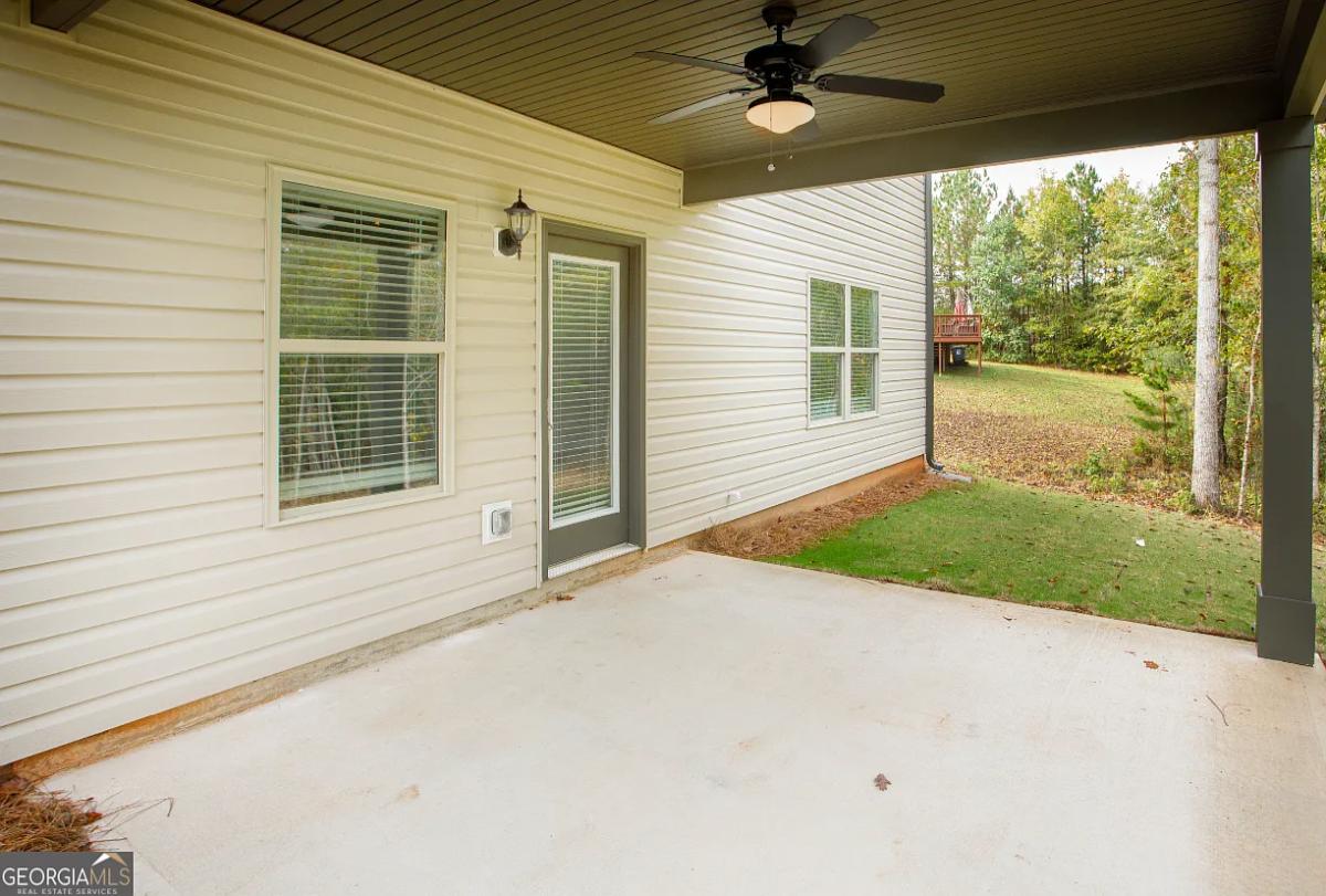 4-Bedroom Craftsman Home with Two-Story Foyer and Covered Back Patio (2,008 Sq. Ft. Floor Plan)