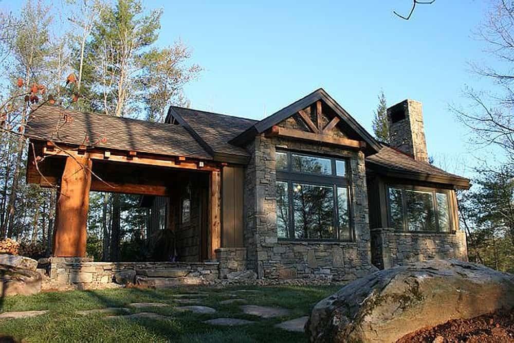 Rustic Retreat with Exposed Timber and Stone Accents