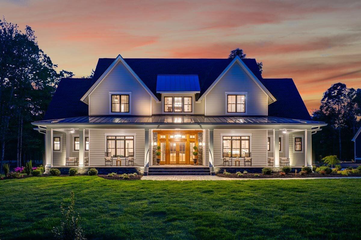 A Grand 4-Bedroom Home with a Welcoming Wraparound Porch