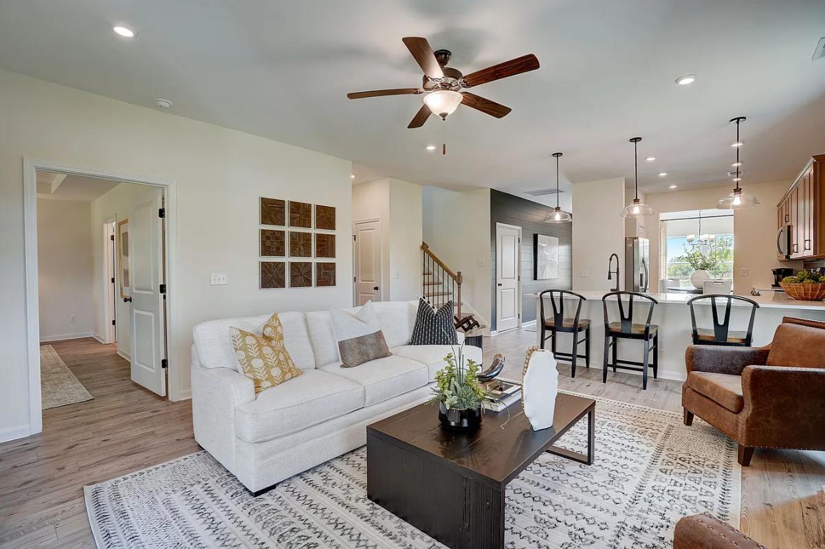 3-Bedroom The Caldwell Home with Loft and Covered Rear Porch (2,231 Sq. Ft. Floor Plan)