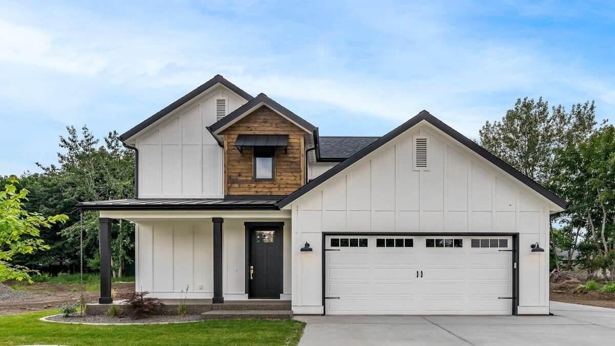 Classic Gable Roof with a Modern Twist on the Facade
