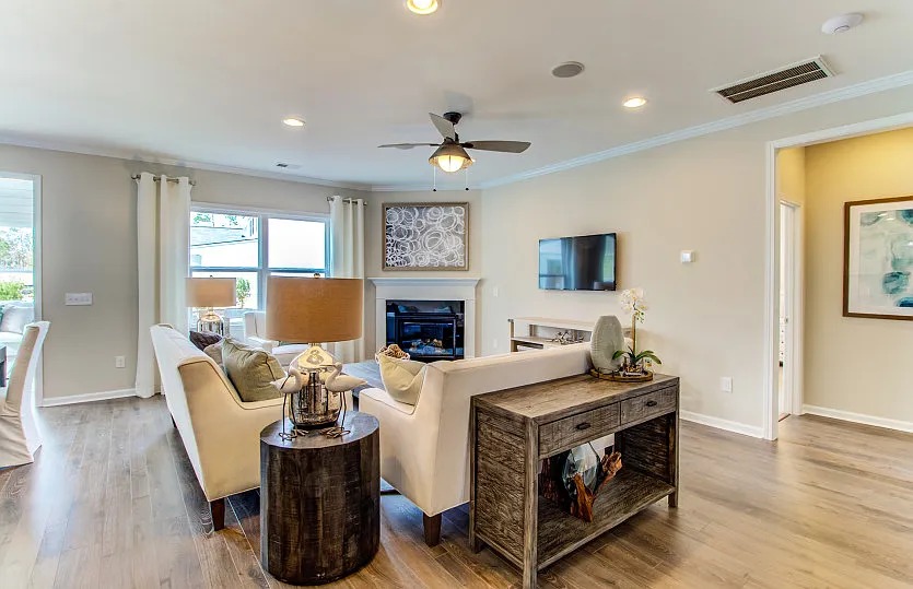 Traditional-Style 3-Bedroom Home with Loft and Flex Room (2,474 Sq. Ft. Floor Plan)