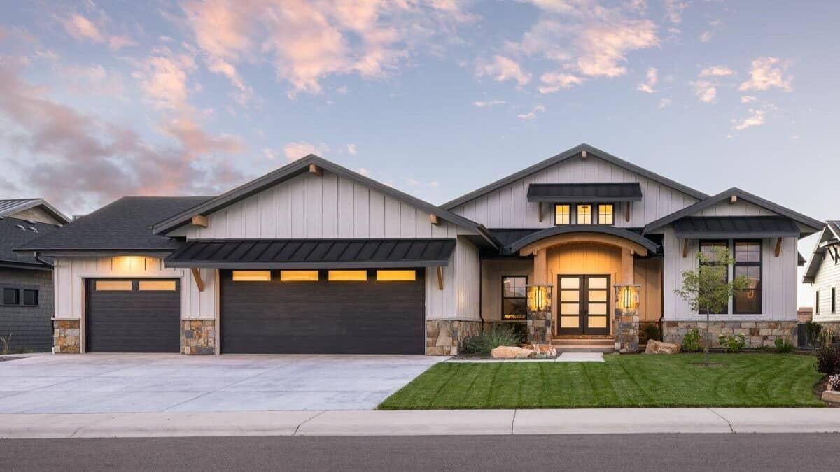 Striking Contemporary Farmhouse with Illuminated Entryway