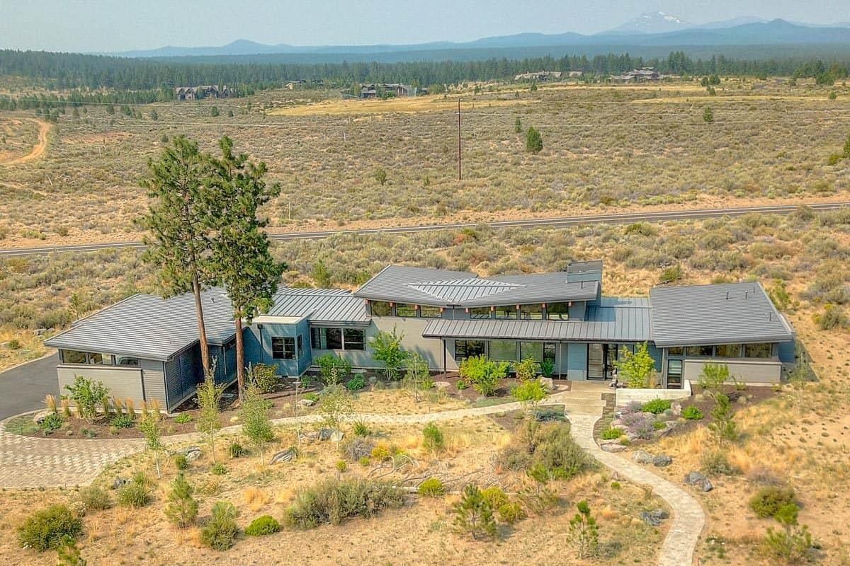 Modern Desert Retreat with Angular Rooflines